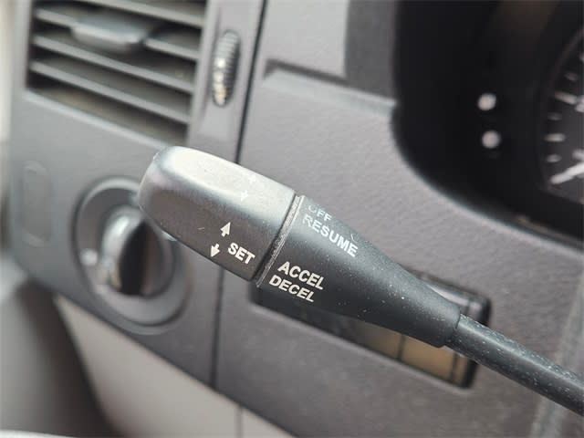 Thumbnail: 2015 Mercedes-Benz Sprinter - 7