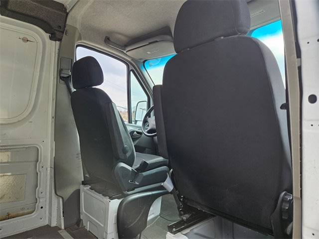 Thumbnail: 2015 Mercedes-Benz Sprinter - 11