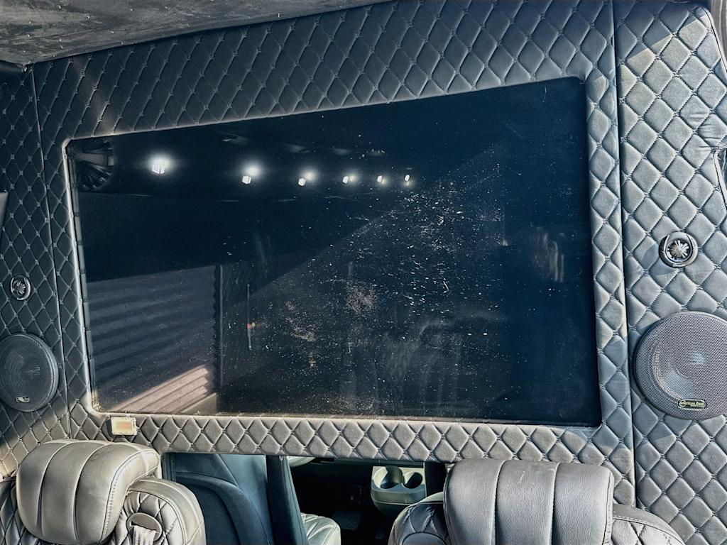 Thumbnail: 2019 Mercedes-Benz Sprinter - 30