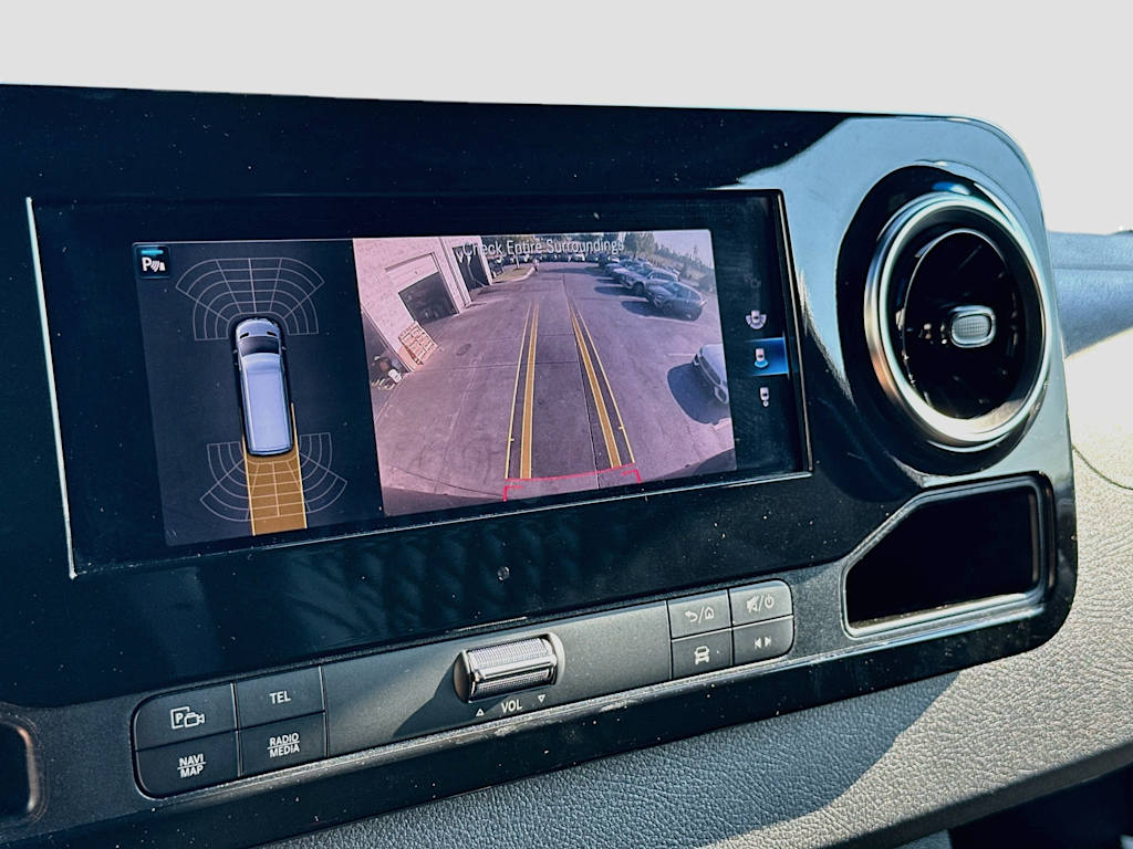Thumbnail: 2019 Mercedes-Benz Sprinter - 23