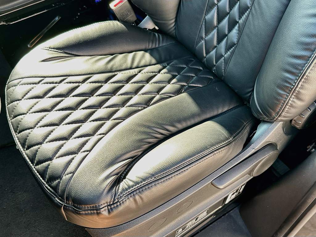 Thumbnail: 2019 Mercedes-Benz Sprinter - 29