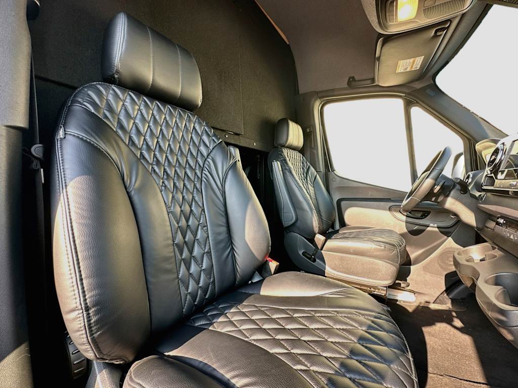 Thumbnail: 2019 Mercedes-Benz Sprinter - 33