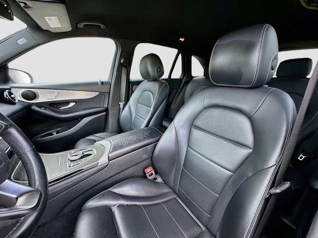 Thumbnail: 2019 Mercedes-Benz GLC - 11