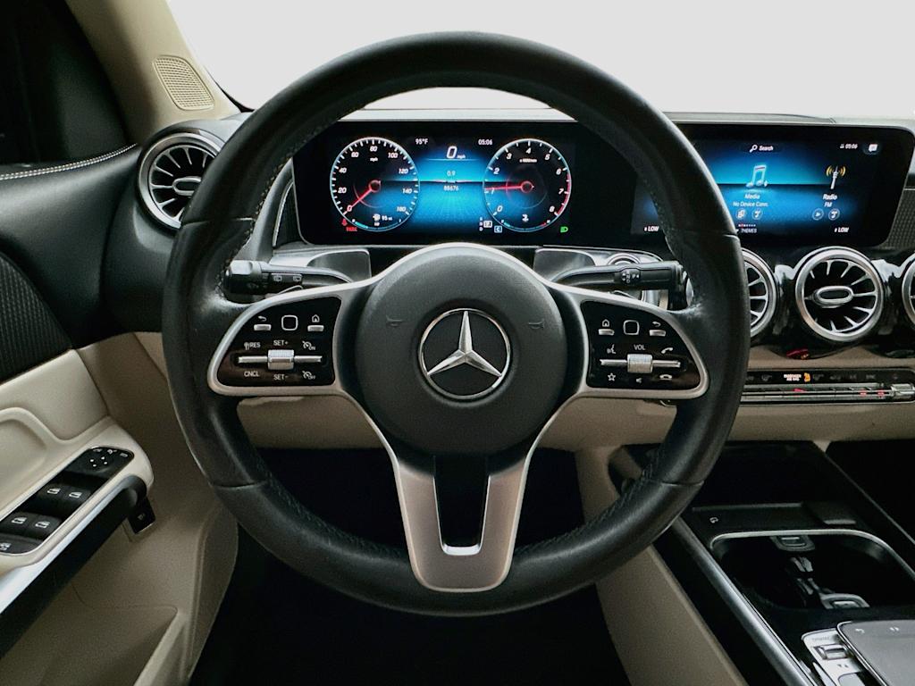 Thumbnail: 2020 Mercedes-Benz GLB - 9