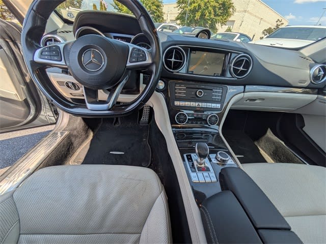 Thumbnail: 2017 Mercedes-Benz SL-Class - 9