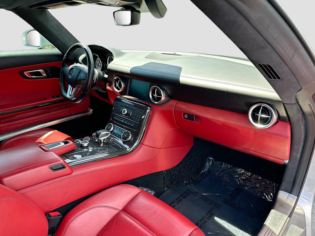 Thumbnail: 2012 Mercedes-Benz SL-Class - 27