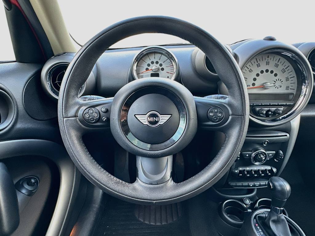 Thumbnail: 2012 MINI Cooper Countryman - 10