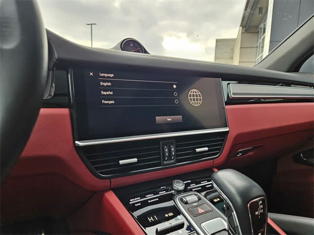 Thumbnail: 2023 Porsche Cayenne - 12