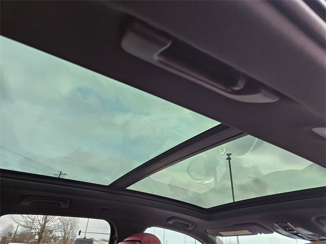 Thumbnail: 2023 Porsche Cayenne - 25