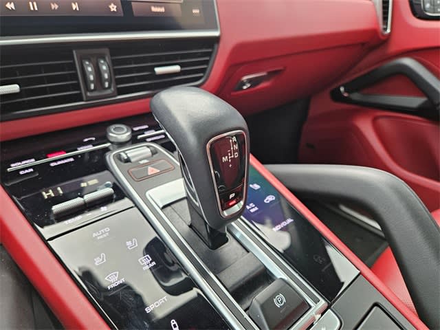 Thumbnail: 2023 Porsche Cayenne - 33