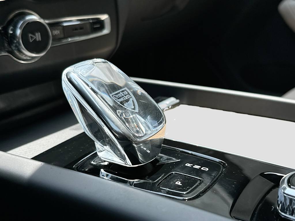 Thumbnail: 2026 Volvo XC60 - 16