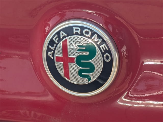 Thumbnail: 2023 Alfa Romeo Giulia - 7