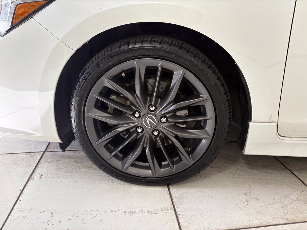 Thumbnail: 2019 Acura ILX - 7