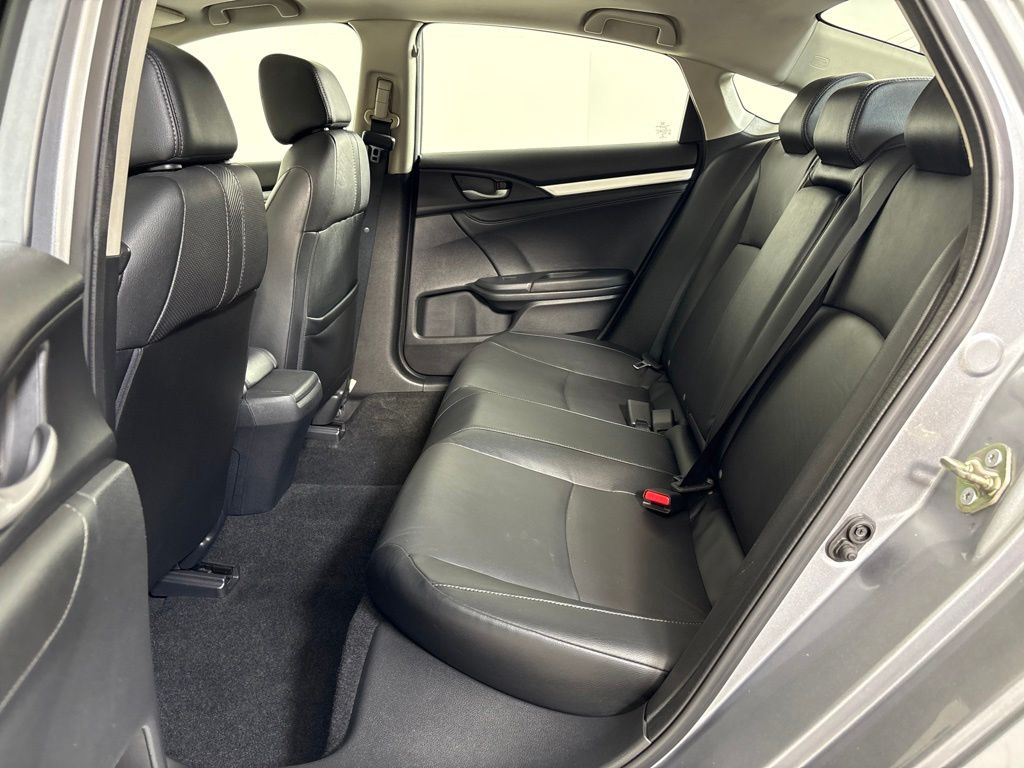 Thumbnail: 2016 Honda Civic - 12