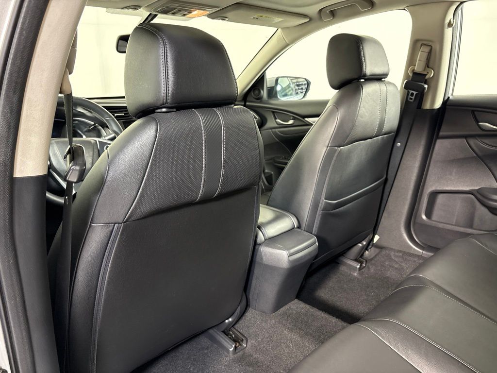 Thumbnail: 2016 Honda Civic - 26