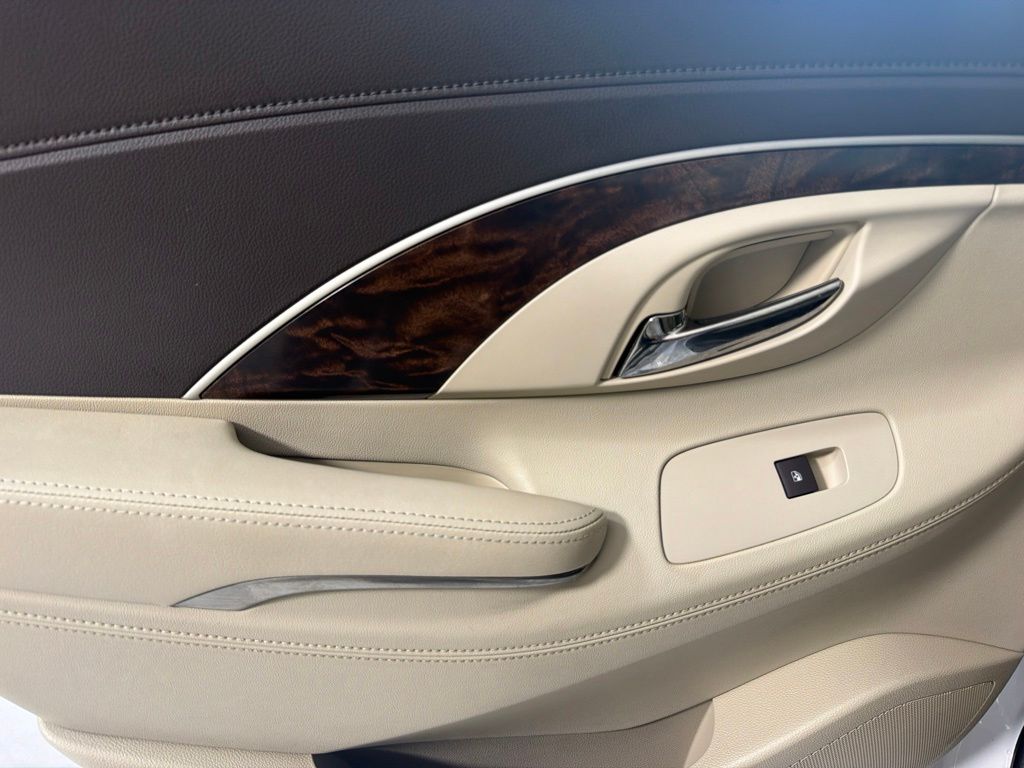 Thumbnail: 2015 Buick LaCrosse - 29