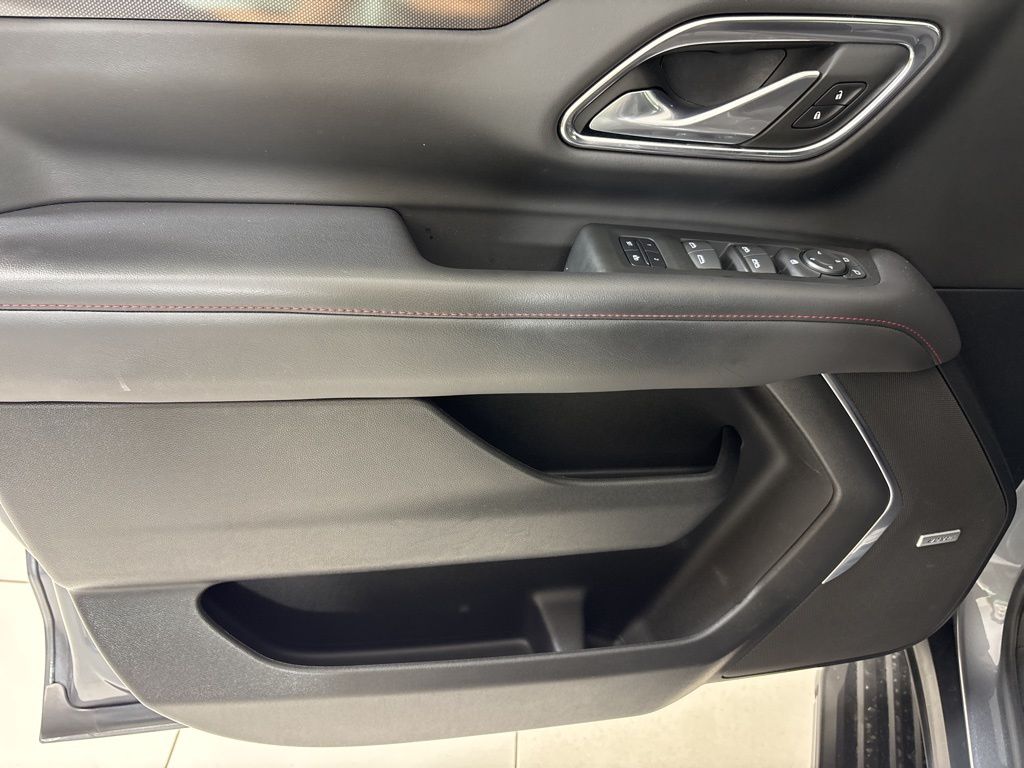 Thumbnail: 2022 Chevrolet Tahoe - 24