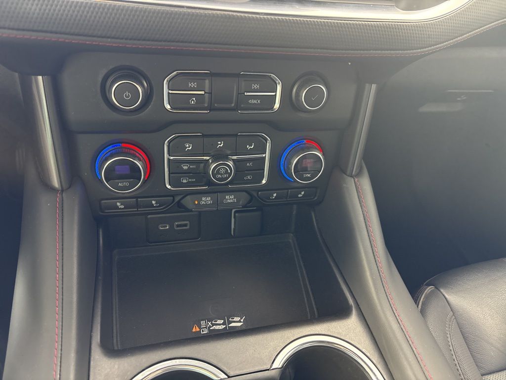 Thumbnail: 2022 Chevrolet Tahoe - 31