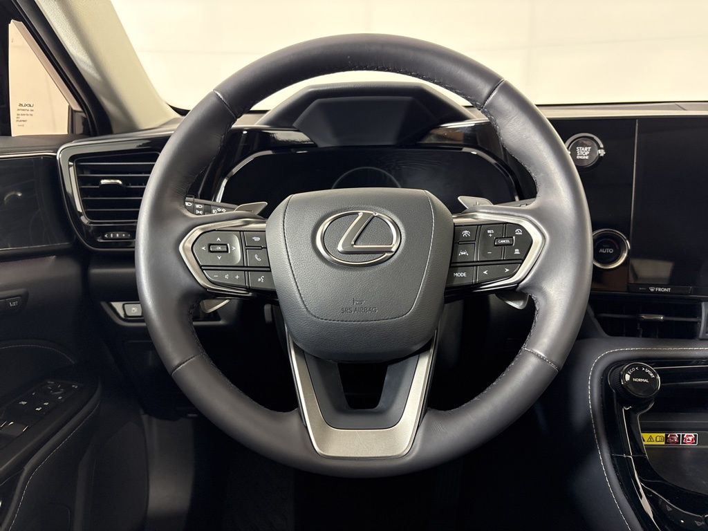 Thumbnail: 2024 Lexus ES - 14