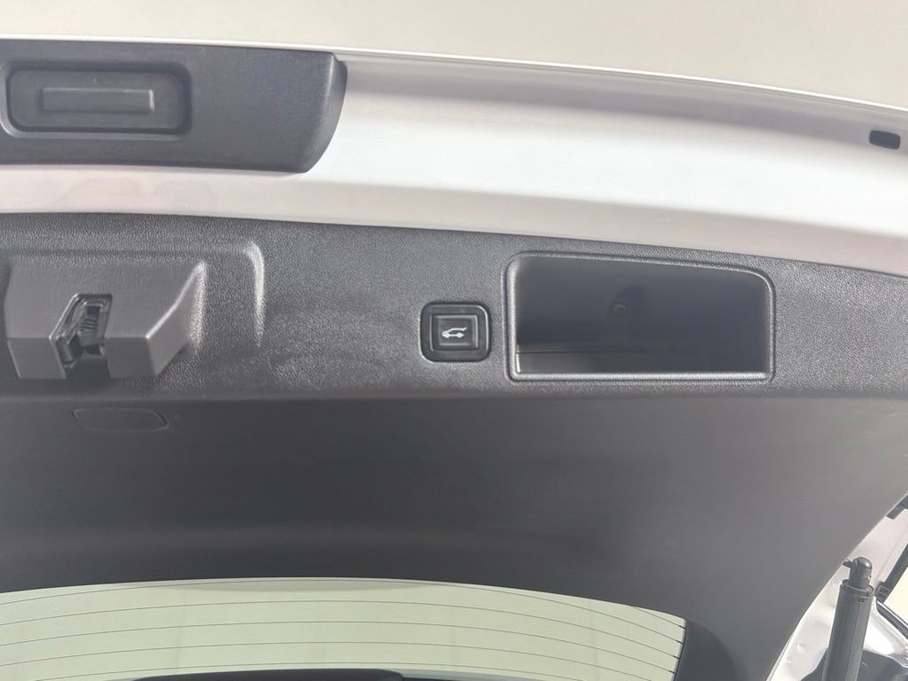 Thumbnail: 2019 GMC Terrain - 31
