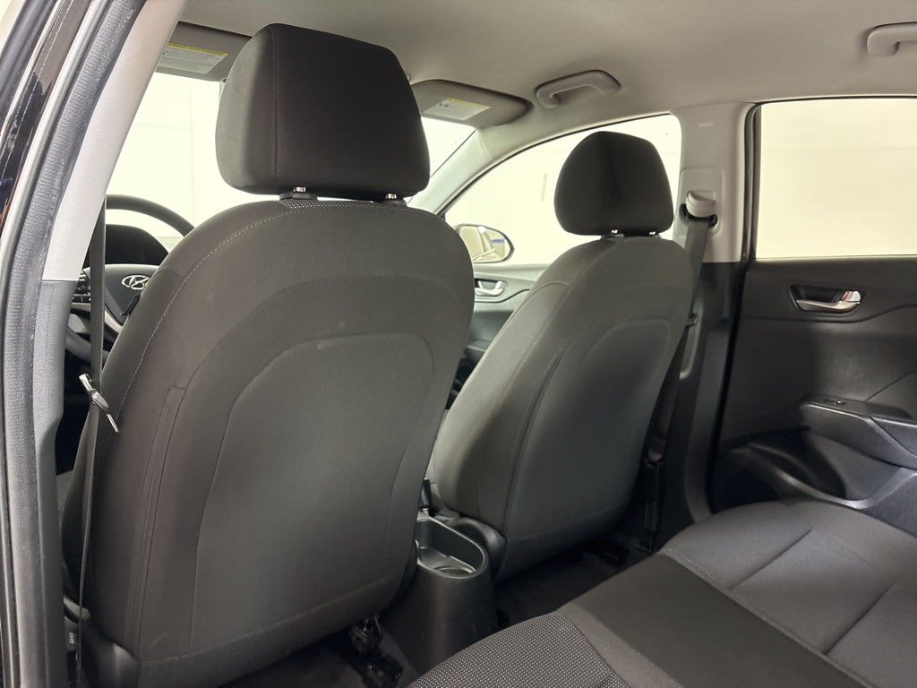 Thumbnail: 2022 Hyundai Accent - 11