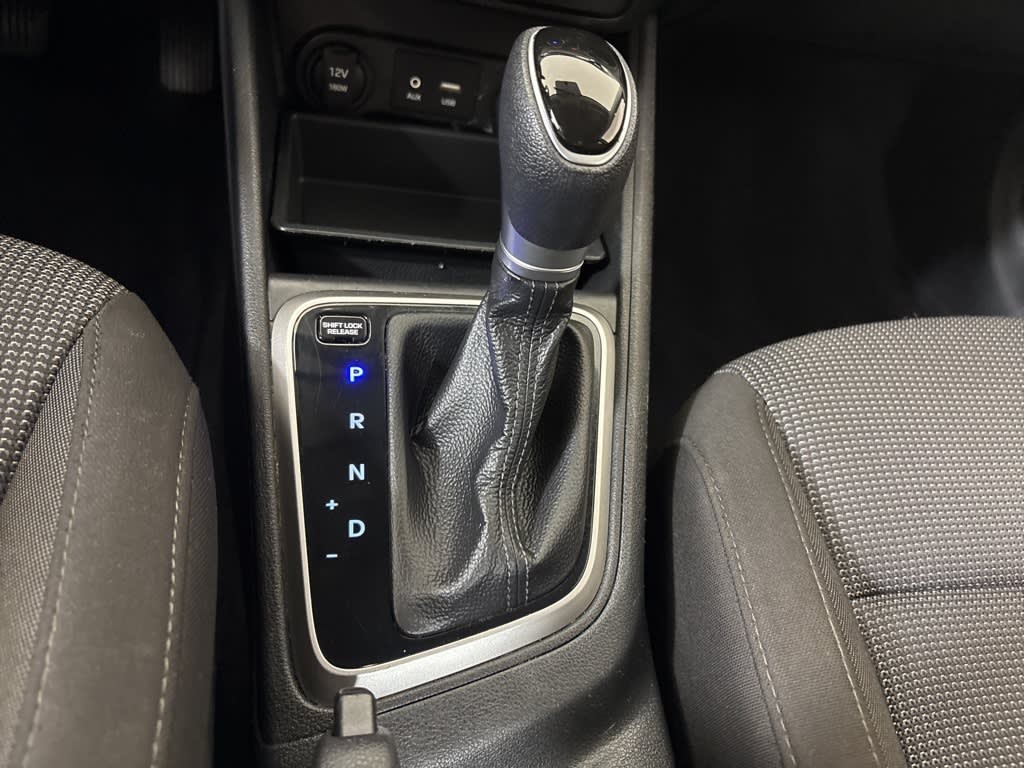 Thumbnail: 2022 Hyundai Accent - 29