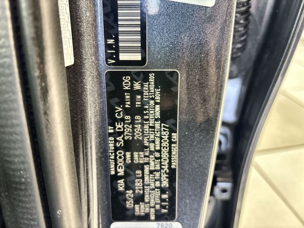 Thumbnail: 2024 Kia Forte - 16