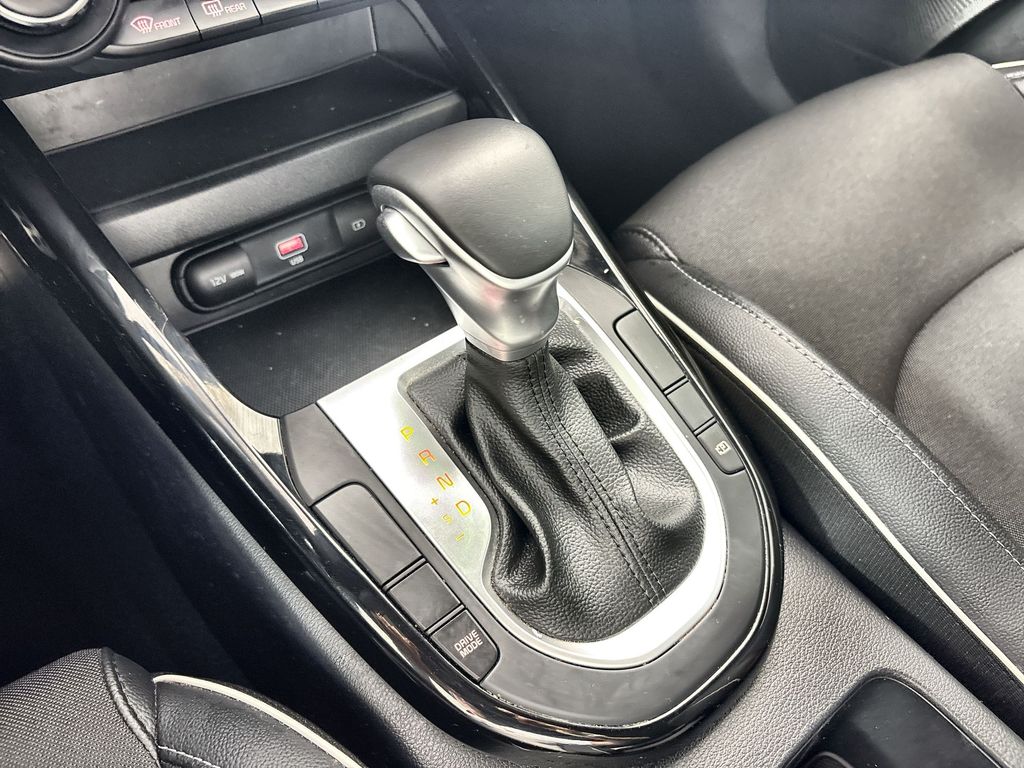 Thumbnail: 2024 Kia Forte - 12