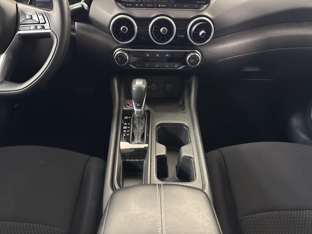 Thumbnail: 2021 Nissan Sentra - 16