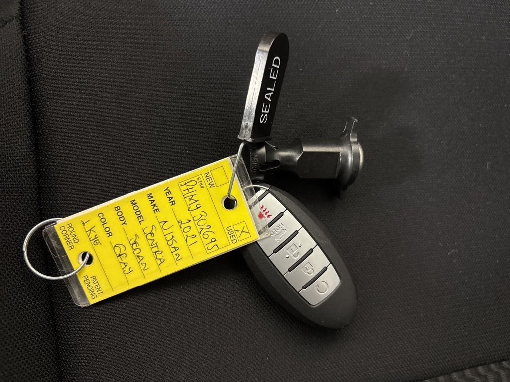 Thumbnail: 2021 Nissan Sentra - 19