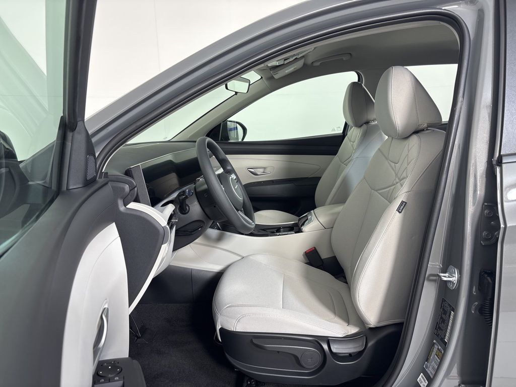Thumbnail: 2026 Hyundai Tucson - 12