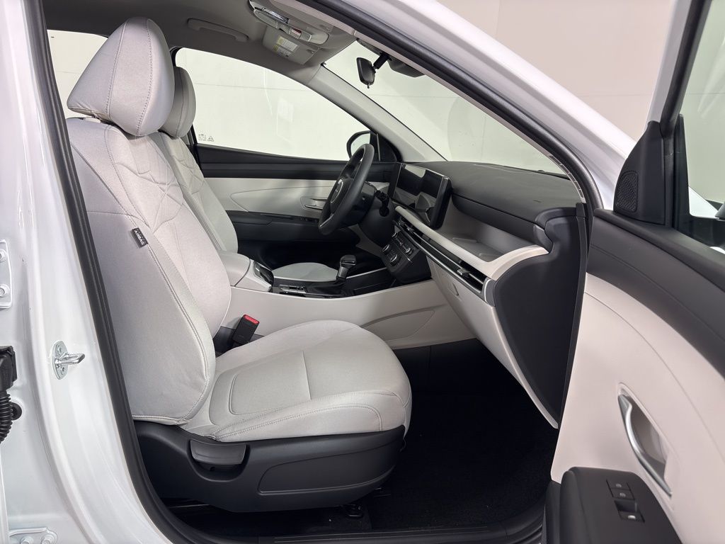 Thumbnail: 2026 Hyundai Tucson - 10