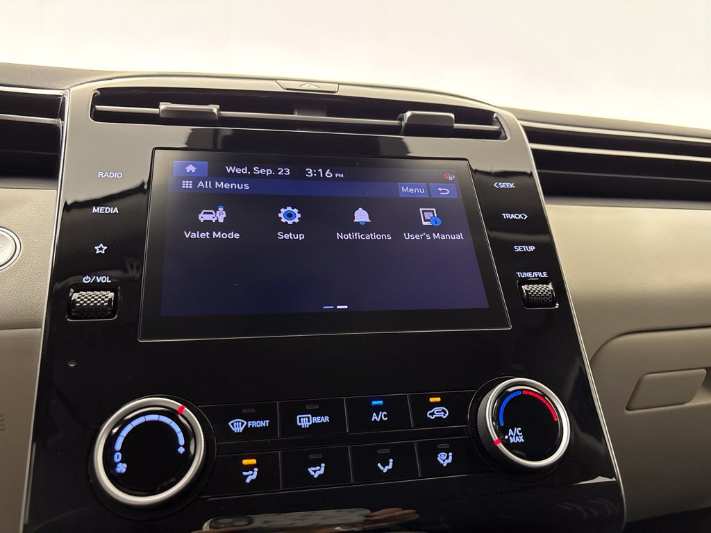 Thumbnail: 2023 Hyundai Tucson - 30