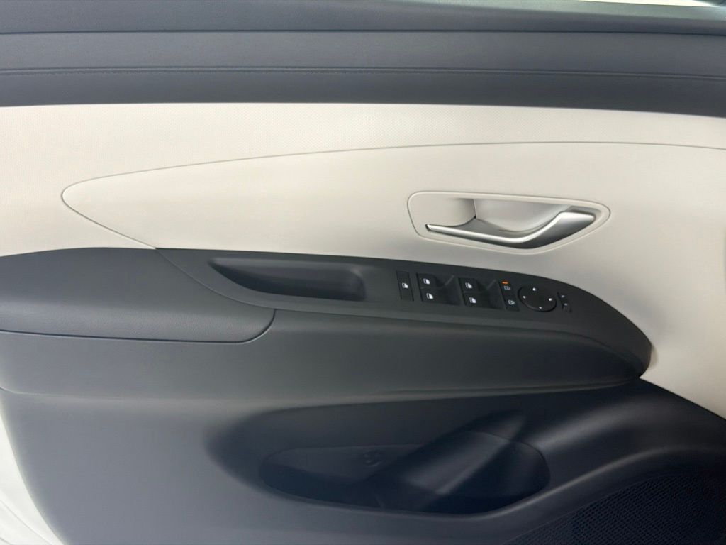 Thumbnail: 2026 Hyundai Tucson - 23