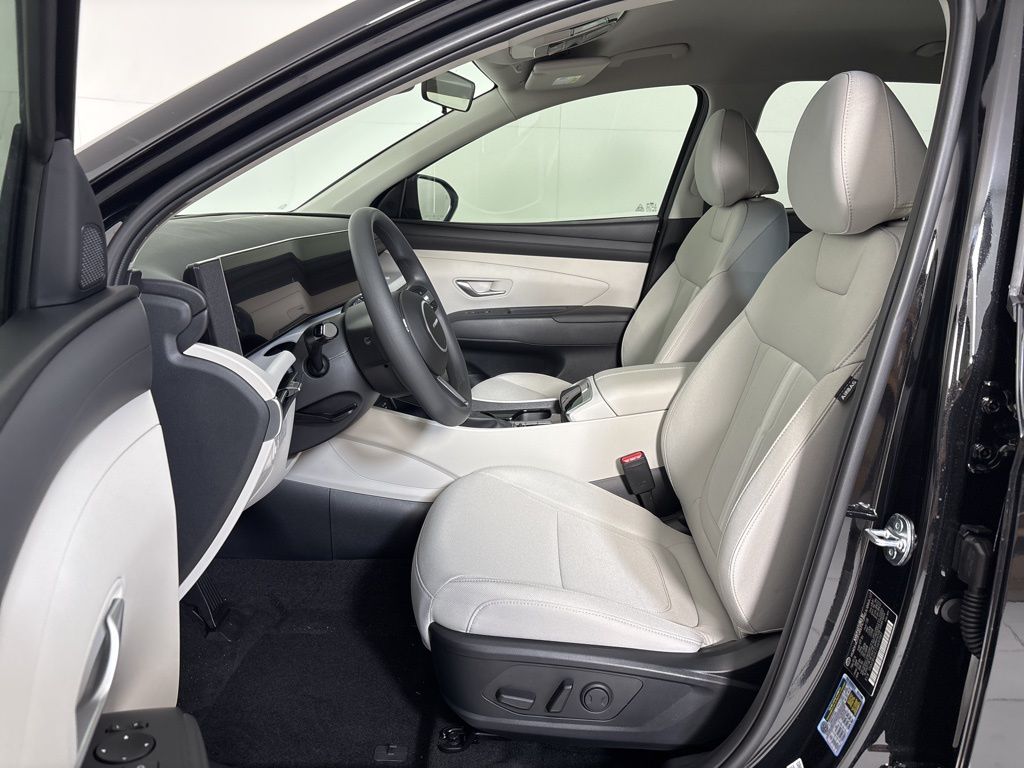 Thumbnail: 2026 Hyundai Tucson - 11