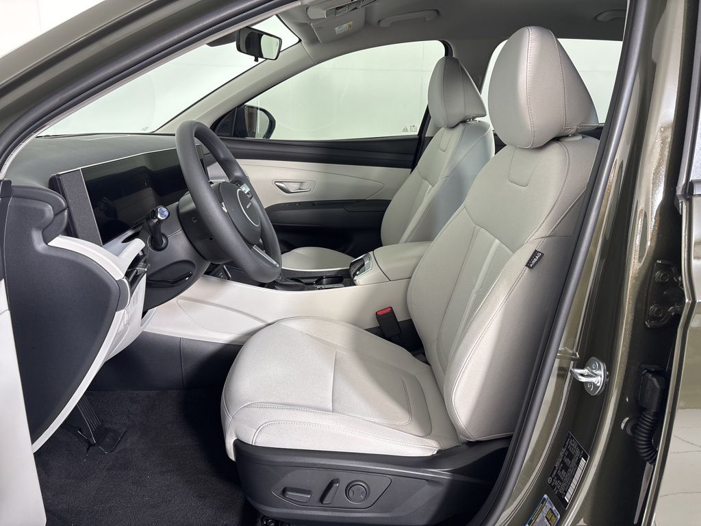 Thumbnail: 2026 Hyundai Tucson - 11