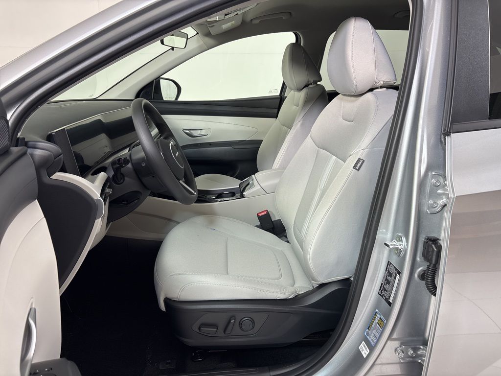 Thumbnail: 2026 Hyundai Tucson - 11