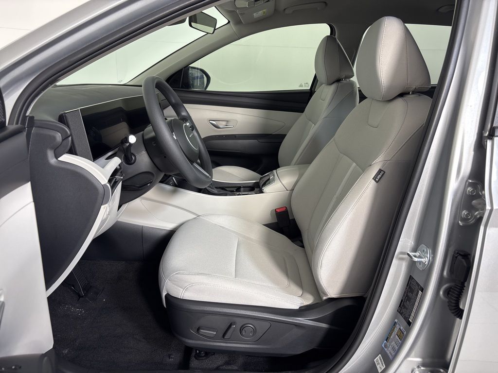 Thumbnail: 2026 Hyundai Tucson - 12