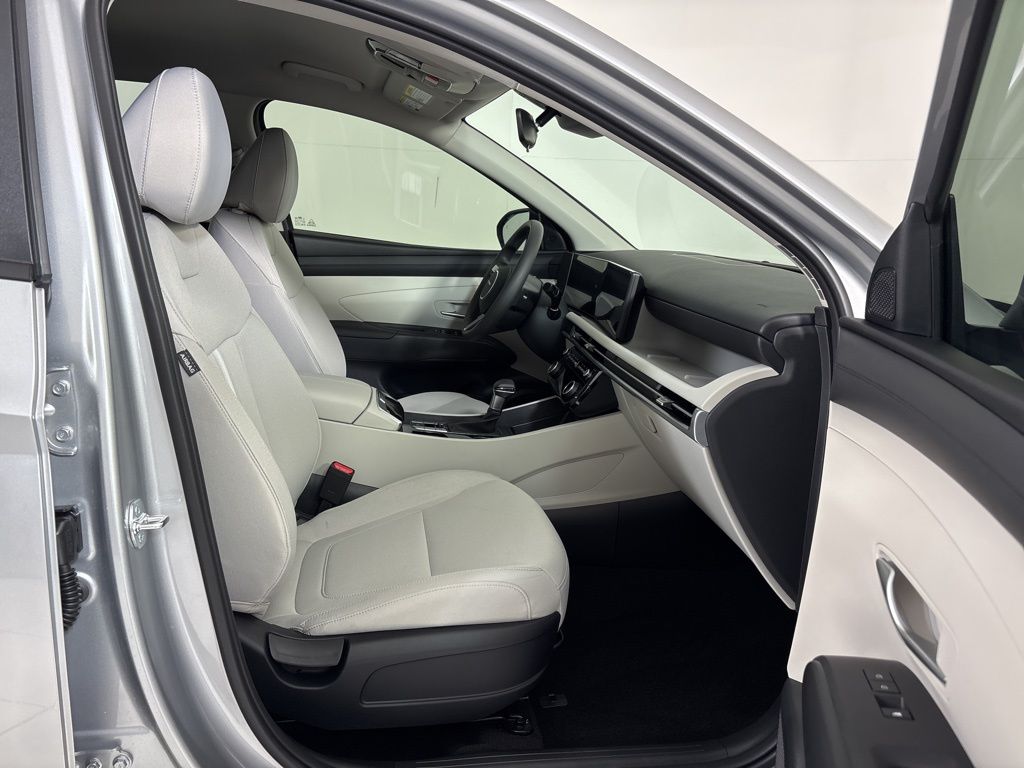 Thumbnail: 2026 Hyundai Tucson - 9