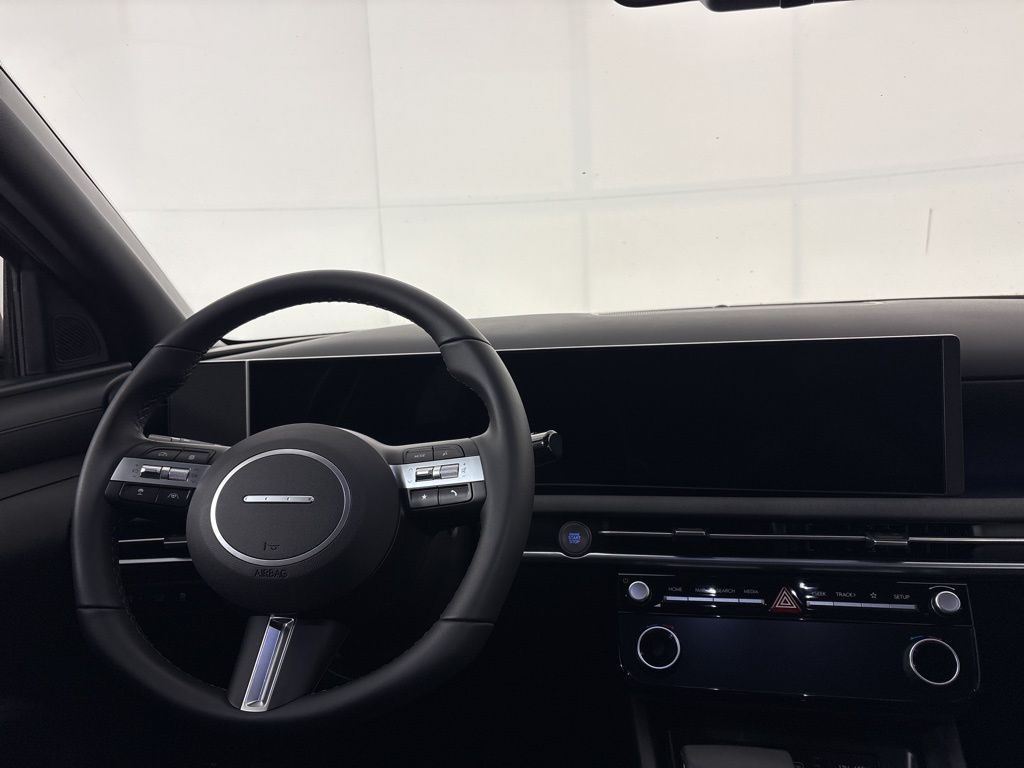 Thumbnail: 2025 Hyundai Tucson - 26