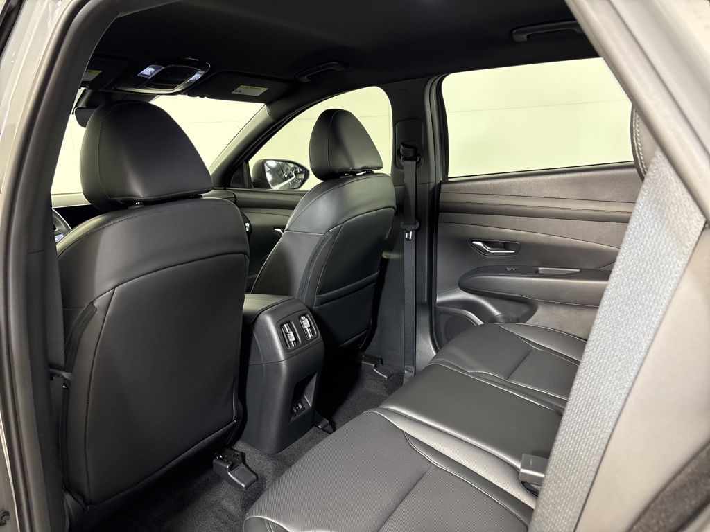 Thumbnail: 2025 Hyundai Tucson - 12