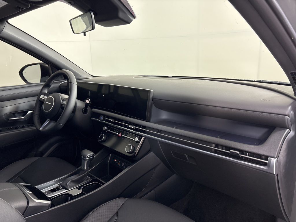 Thumbnail: 2025 Hyundai Tucson - 2