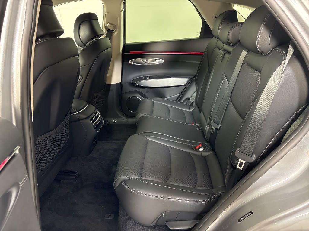 Thumbnail: 2026 Genesis GV70 - 24