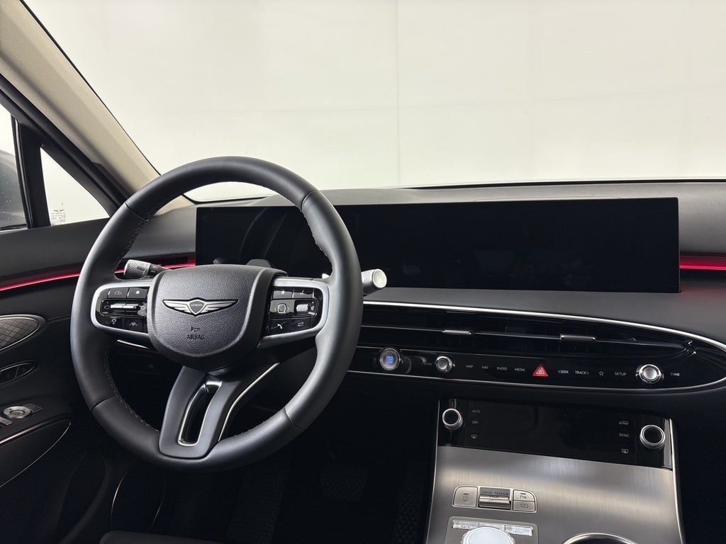 Thumbnail: 2026 Genesis GV70 - 14