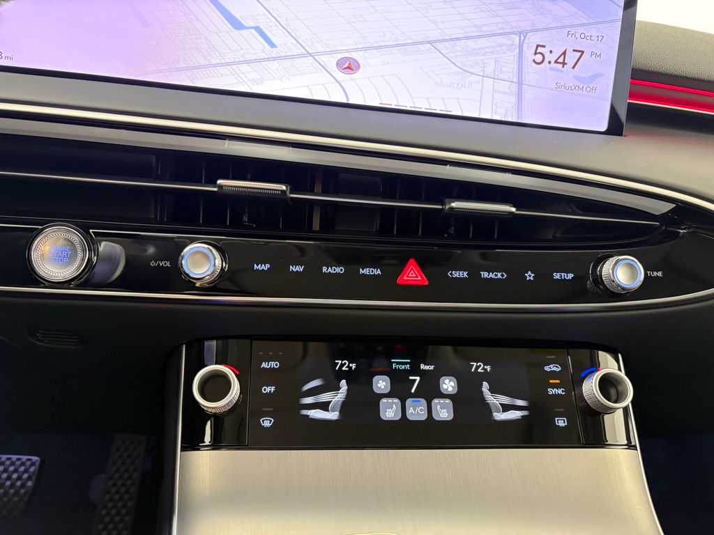 Thumbnail: 2026 Genesis GV70 - 26