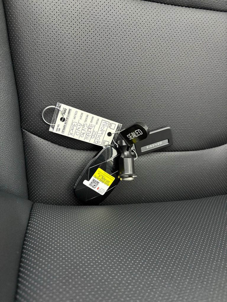 Thumbnail: 2026 Genesis GV70 - 7