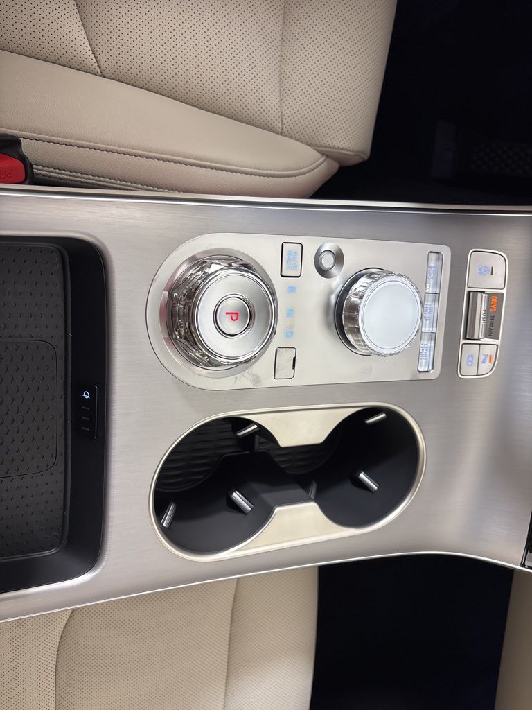 Thumbnail: 2026 Genesis GV70 - 38