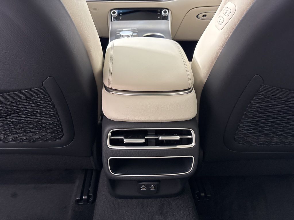 Thumbnail: 2026 Genesis GV70 - 30