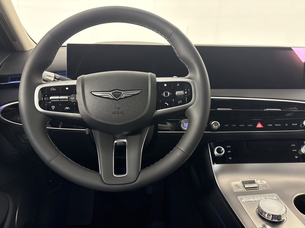Thumbnail: 2026 Genesis GV70 - 15