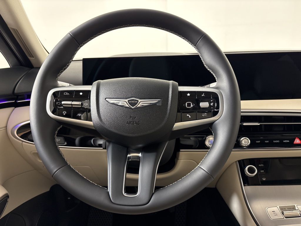 Thumbnail: 2026 Genesis GV70 - 14